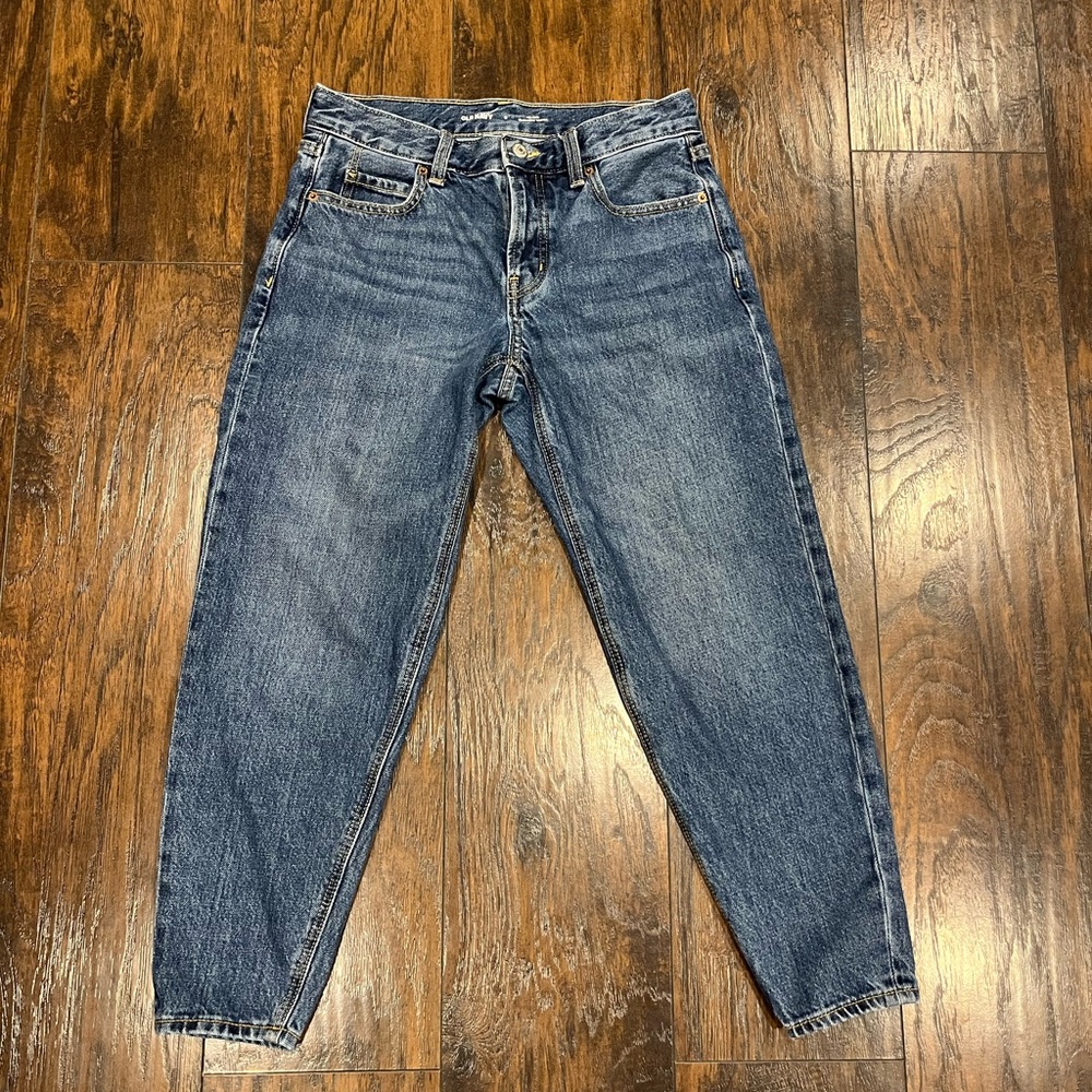 Old Navy Mid-Rise Slouchy Taper Jeans - Blue